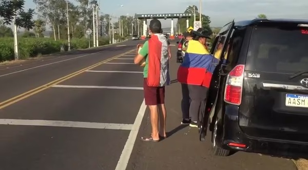 Pobladores de Nueva Colombia, Altos y San Bernardino se manifiestan contra suba del peaje - ADN Digital