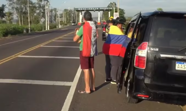 Pobladores protestan contra el aumento de peaje en Ecovía