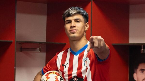 El paraguayo Fernando Lesme se desvincula del Lugo