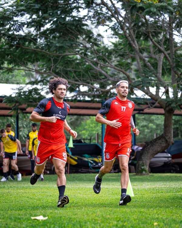 Amistosos y fichajes en General Caballero JLM - Fútbol - ABC Color