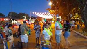 Fiesta Hawaiana: Pilar vibra con la mayor fiesta playera del país  - Viajes - ABC Color