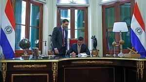 La página en blanco espera al presidente