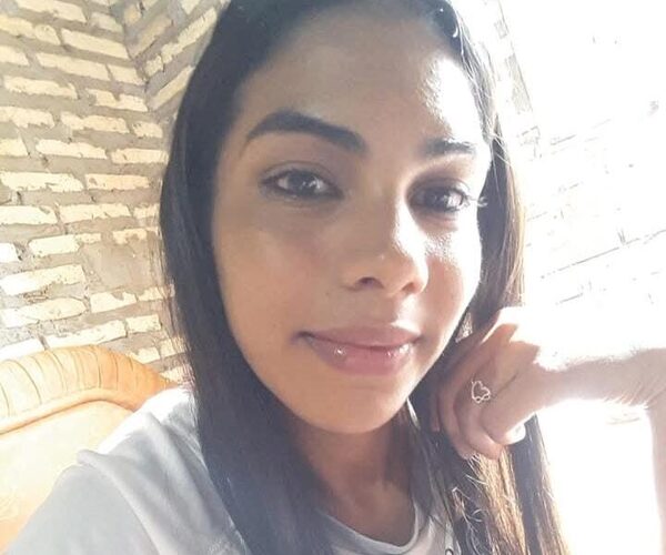 Joven víctima de intento de feminicidio recibió 25 puñaladas y está grave