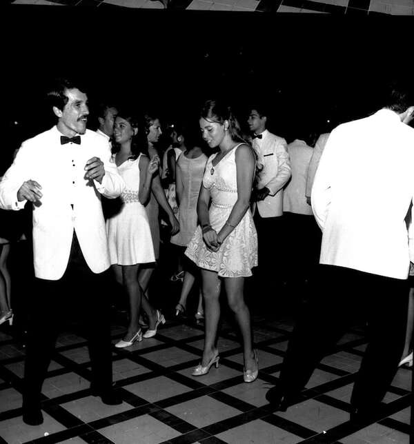 Esto sucedió - ABC Revista - ABC Color