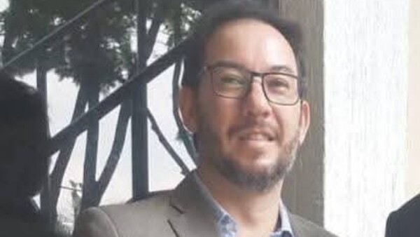 Corte sanciona a decano de Facultad de Derecho con suspensión temporaria de matrícula