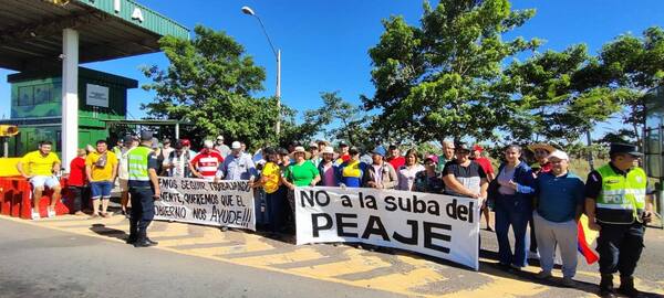 Manifestación contra suba de peaje en Ecovía - 1000 Noticias