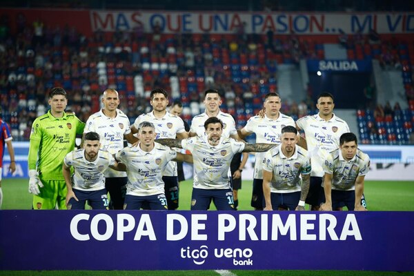 Versus / El mejor jugador de Luqueño quedó libre y sigue sin club