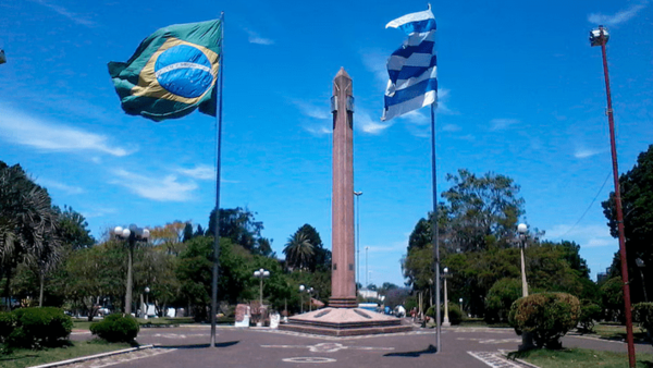 Industriales uruguayos están preocupados por la devaluación en Brasil y advierten sobre el contrabando