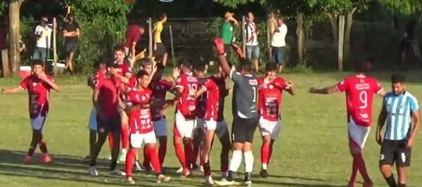 Arroyense, Sanjosiana, Paraguarí y Nueva Alborada son semifinalistas del Interligas