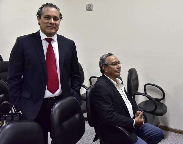 Hugo Javier gozó de una despreciable y cómplice defensa corporativa de la ANR - Política - ABC Color