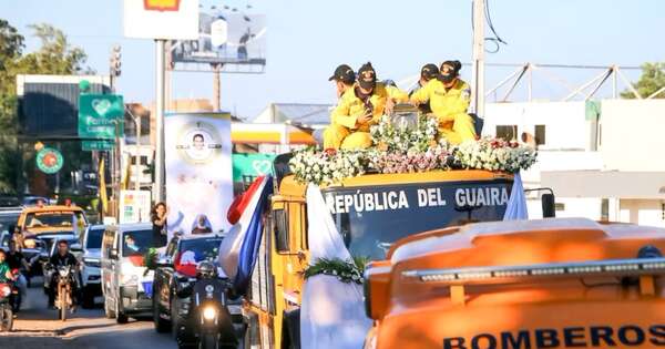La Nación / Villarrica recibe reliquia de Chiquitunga e inicia celebración por centenario