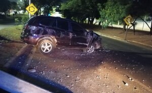 Chocó contra una columna de la ANDE y luego se negó al alcotest 