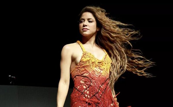 ¡Dicen que Shakira se tuneó toda por éstas fotos!