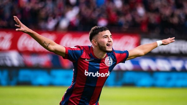 Cambia la azulgrana por la franja azabache