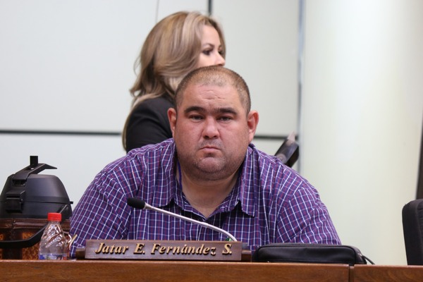 Denuncian a diputado por hacer disparos al aire - ADN Digital