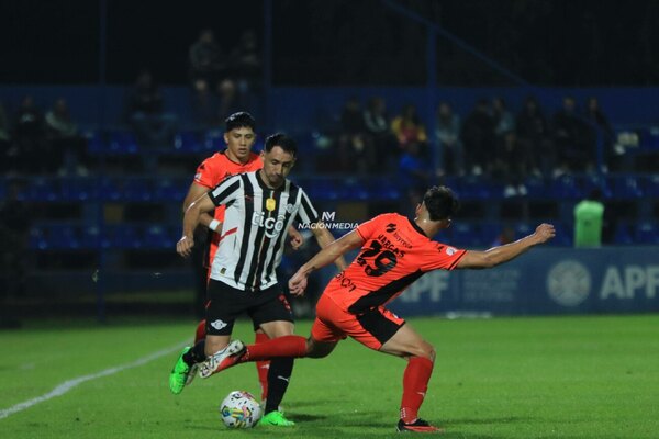 Versus / ¡El experimentado Iván Piris tiene nuevo equipo en el fútbol paraguayo!