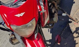 Caacupé: Motociclista alemán fallece al chocar por un auto que intentó cruzar la ruta PY02 – Prensa 5