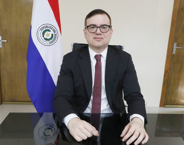 José Duarte Penayo anuncia profunda reestructuración y compromiso con la transparencia en ANEAES - El Trueno