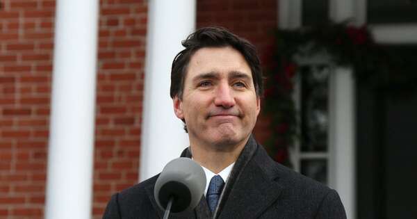 La Nación / Renunció el primer ministro de Canadá, Justin Trudeau