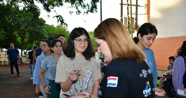 La Nación / Becas del Gobierno: inició la revisión de las 18.392 postulaciones