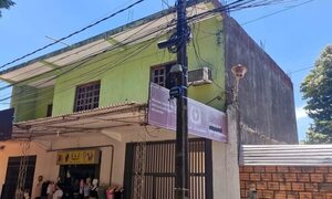 Electricista muere al caer mientras trabajaba en una columna