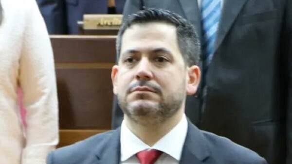 Presidente de Diputados reafirma respaldo a opositor venezolano Edmundo González