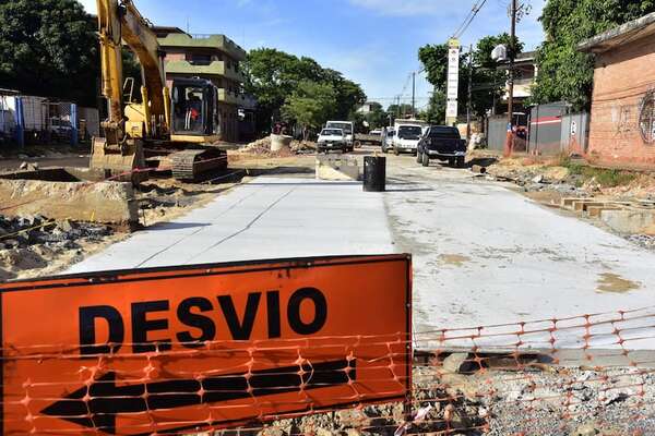 Eusebio Ayala, cerrada por 50 días: vecinos y comerciantes dicen que obras no avanzan - Nacionales - ABC Color