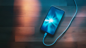 ¿Apagar o encender? El dilema de cargar el celular
