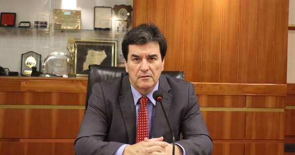 La Nación / Presidente de la Sala Constitucional, Gustavo Santander, firmó 8.999 resoluciones en 2024