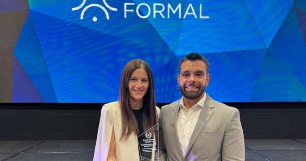 La Nación / Tigo Paraguay: premio como empleador por formalización laboral
