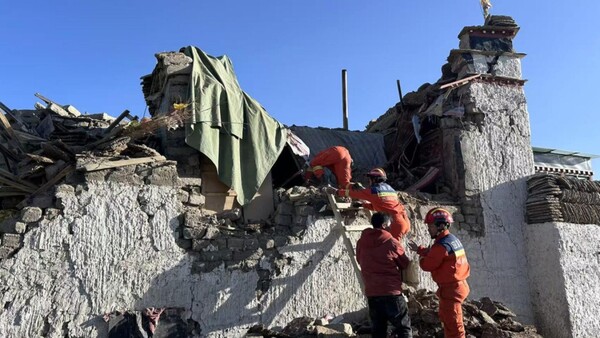 Al menos 53 muertos y 62 heridos tras terremoto de magnitud 6,8 en la región china del Tíbet