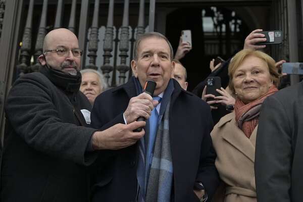 10 expresidentes, entre ellos Mario Abdo, planean ingresar a Venezuela para apoyar a Edmundo González - Mundo - ABC Color