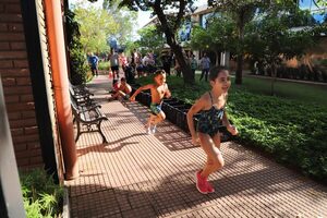 Niños, adolescentes y jóvenes formarán parte de la segunda jornada deportiva de acuatlón - .::Agencia IP::.