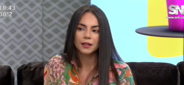 Sara Dihl, una profesional multifacética, visitó ArribaPy - SNT