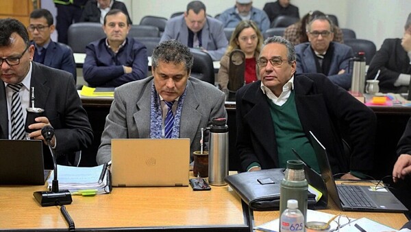 Aunque solo haya firmado, Hugo Javier tiene responsabilidad, afirman - 1000 Noticias