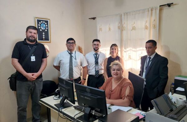 Jornada de verificación de herramientas digitales en Juzgados de Paz de Cordillera