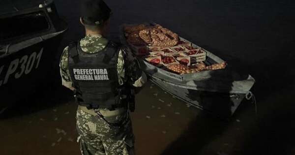 La Nación / Incautan embarcación con 3.000 kg de tomates y cebollas