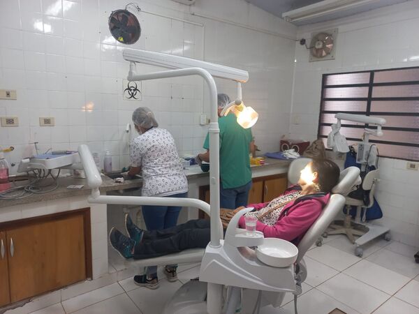 Programa Bucodental de la Séptima Región Sanitaria alcanzó importante expansión en 2024