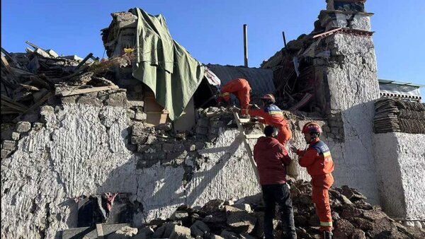 Casi 100 muertos por fuerte terremoto en el Tíbet chino