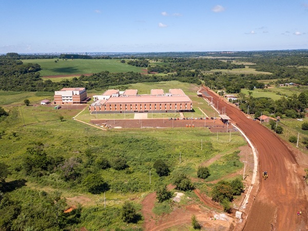 Avanza construcción del acceso al Gran Hospital del Sur - .::Agencia IP::.