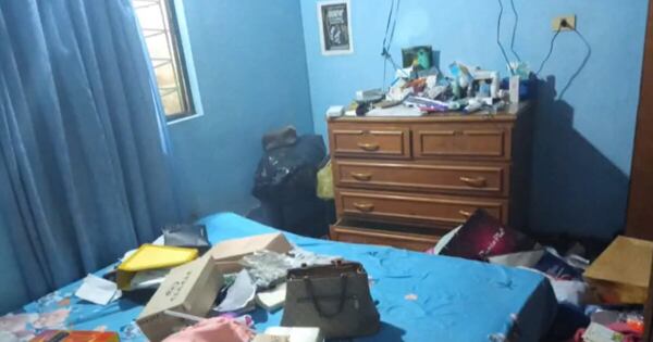 La Nación / Ladrones revolvieron casa de docente mientras estaba en el mercado