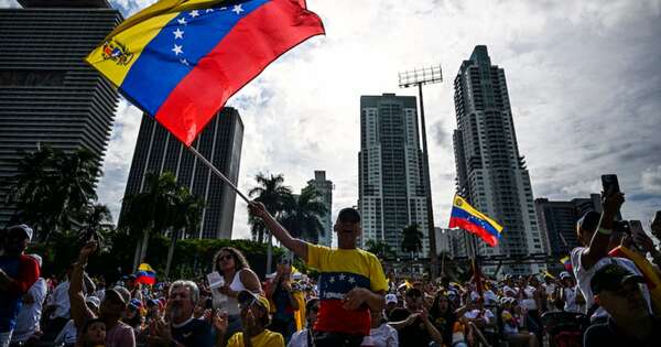 La Nación / Venezuela vive una tensa calma en espera de lo que pueda pasar el 10 de enero, señalan