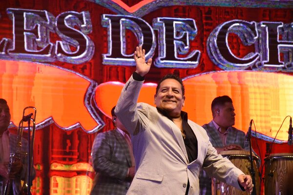 Fiesta Hawaiana 2025: entrevista exclusiva con los Ángeles de Charly - trece