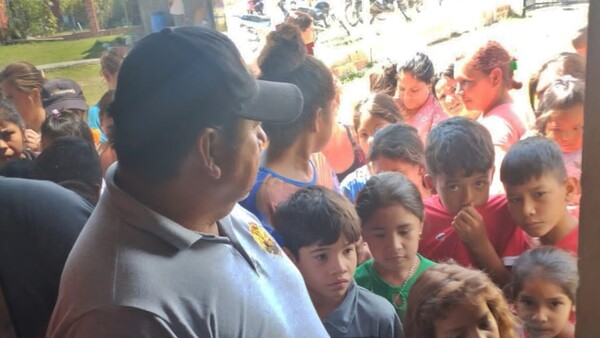 En Puerto Casado, la magia de los Reyes fue de una radio comunitaria