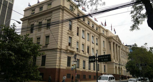 Gerente del BNF aseguró que de detectarse corrupción “tendrá graves consecuencias” - Portal Digital Cáritas Universidad Católica