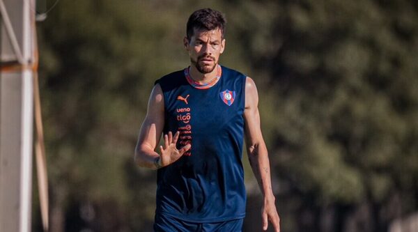 Versus / Gastón Giménez: "Vine con ganas de lograr algo importante"