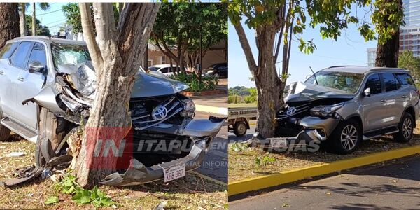 ACCIDENTE EN LA AVENIDA GASPAR RODRÍGUEZ DE FRANCIA EN ENCARNACIÓN - Itapúa Noticias