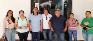 Vecinos de Laureles exigen soluciones urgentes ante el abandono de obras viales y energético - Nacionales - ABC Color