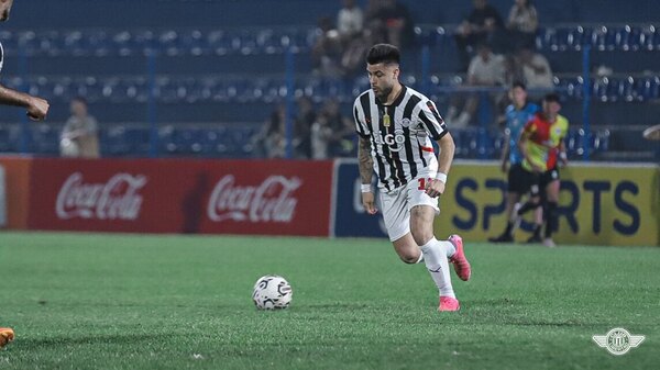 Versus / ¿Héctor "Tito" Villalba podría irse a una exótica liga?