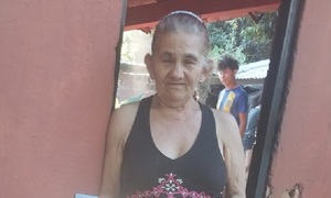 Vecinos denuncian amenazas tras auxiliar a anciano agredido por sus hijos en Coronel Oviedo - OviedoPress
